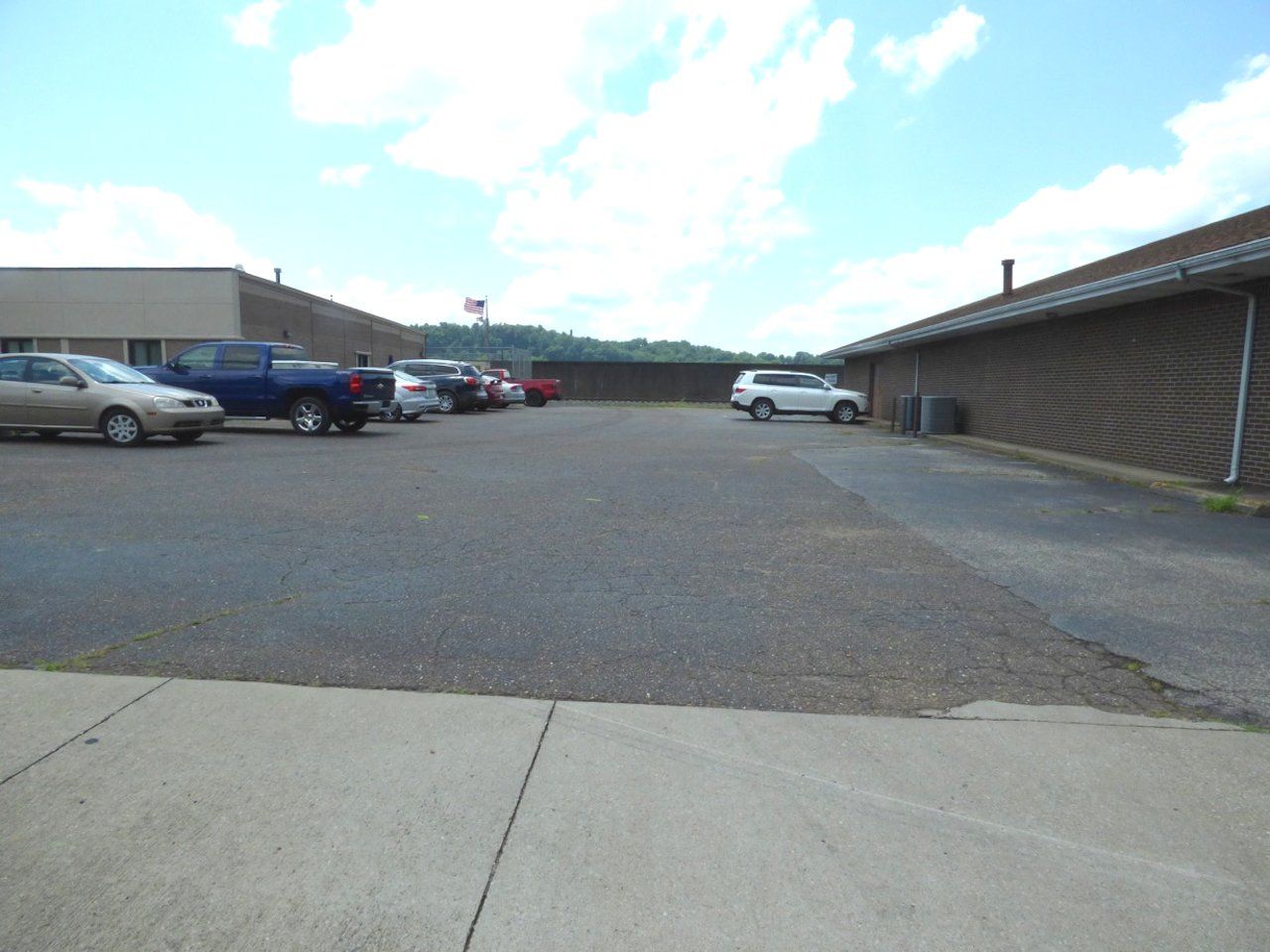 212 N 2nd St, Ironton, OH 45638